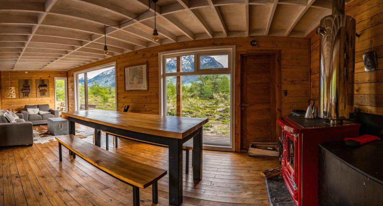 Refugio Valle Leones Villa Puerto Tranquilo Exterior photo
